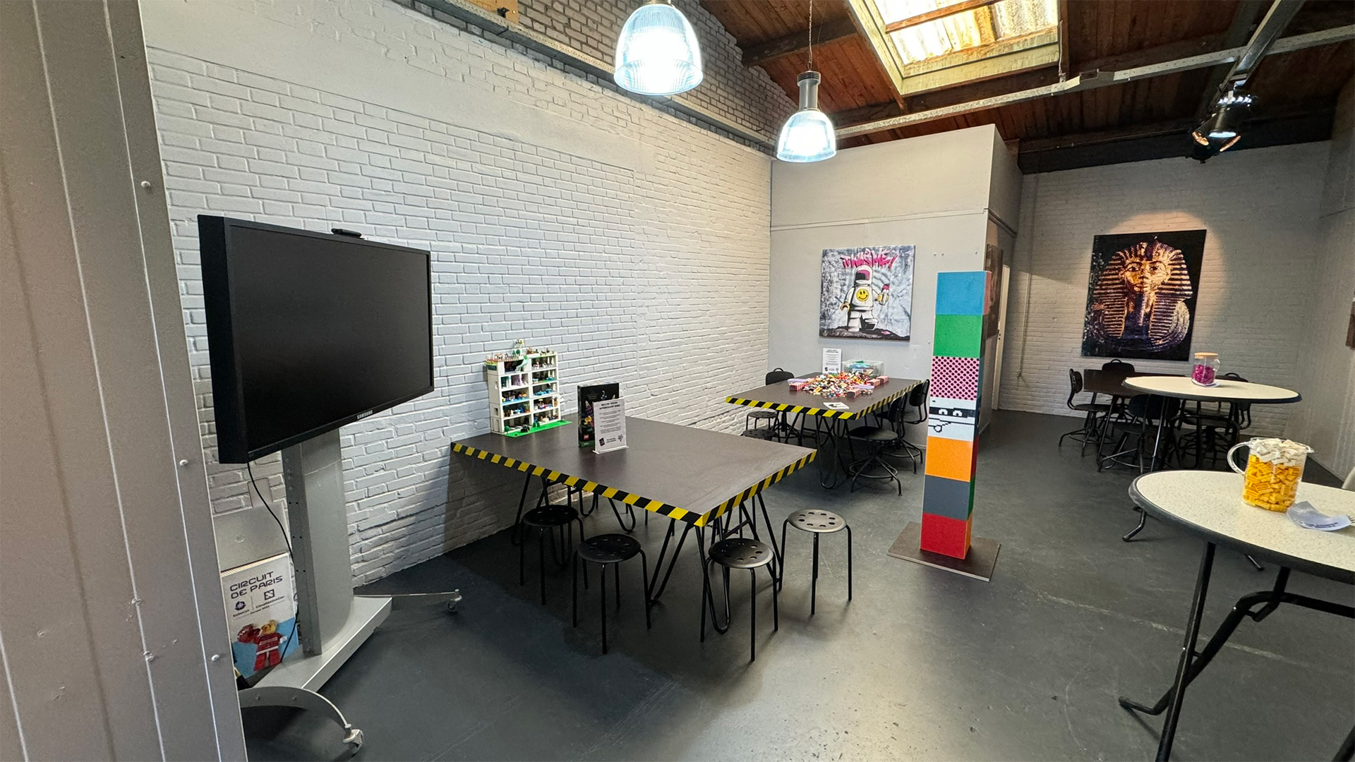 Brickroom